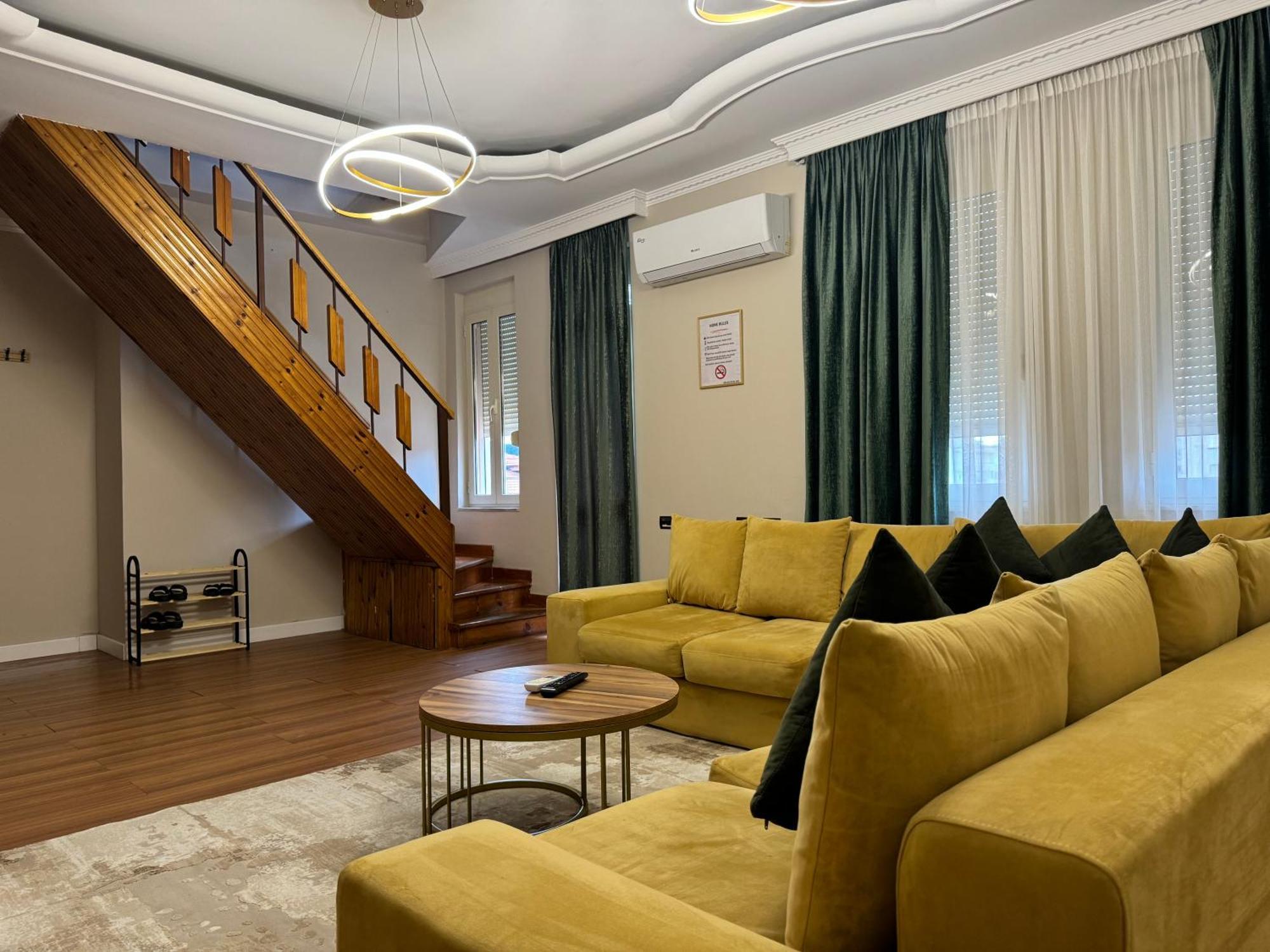 Golden Dublex Tirana Apartment Exterior photo
